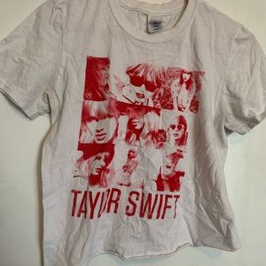 Size S Taylor Swift Tshirt